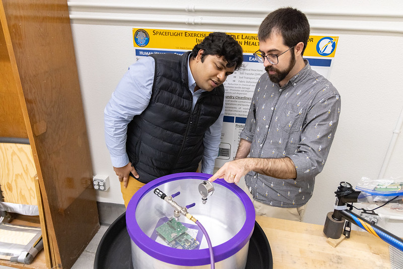 Patnaik and Zufall use a vacuum chamber