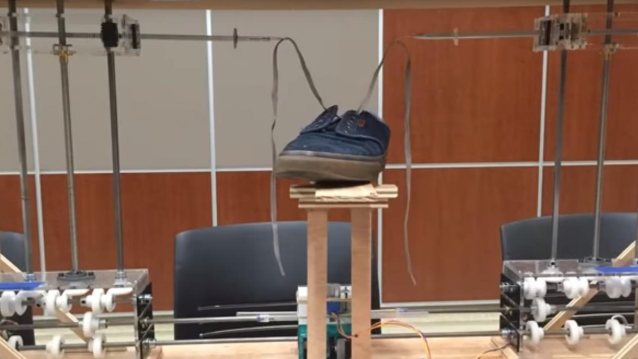 Shoe-Tying Robot